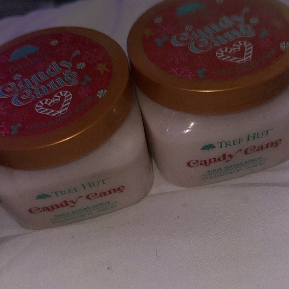 Tree hut Candy cane treat sugar scrub set of 2